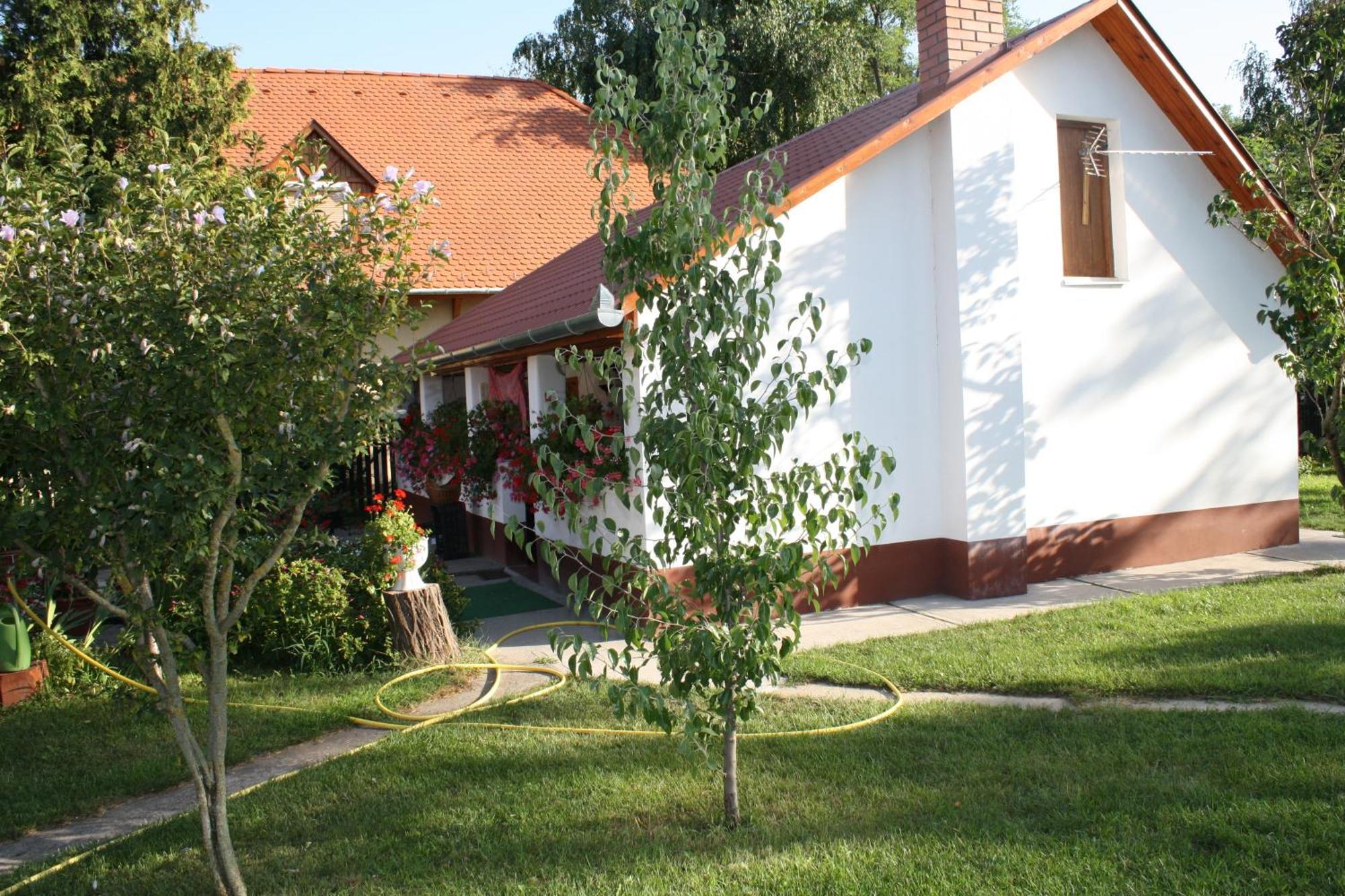 Adam Tanya Fogado Hotel Balazspuszta Ngoại thất bức ảnh